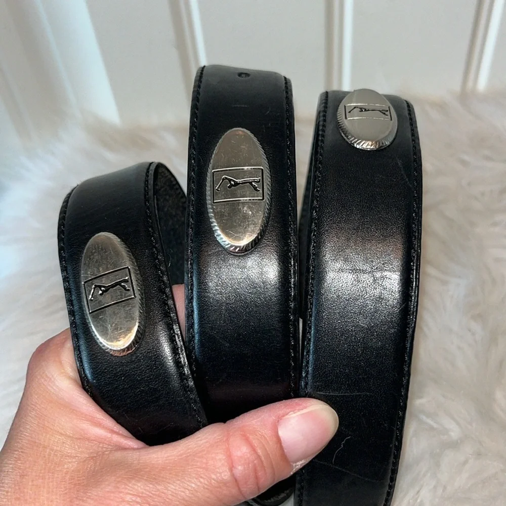 Black leather belt with silver tone golfer/golf conchos and metal tip est men XL
